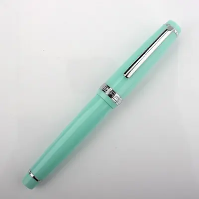 Image de Stylo Plume Jinhao 82 - Élégance & Précision