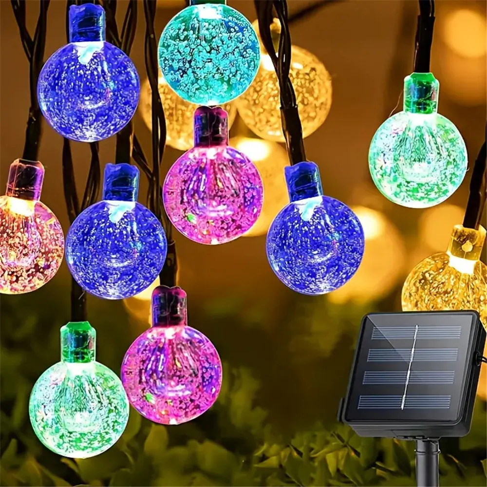 Imagen de Guirnaldas de Luces LED Alimentadas por Energía Solar con 20, 50 o 100 Bombillas de Globo de Cristal para Exterior – Iluminación Impermeable para Jardín y Patio con 8 Modos de Luz