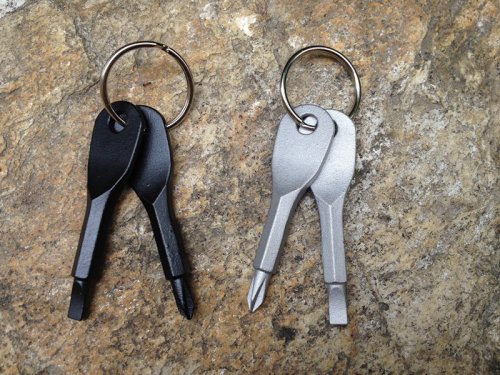 Image of Stainless Steel Outdoor EDC Multifunctional Tool with Keychain, Flathead Screwdriver, and Compact Key Ring for Everyday Carry