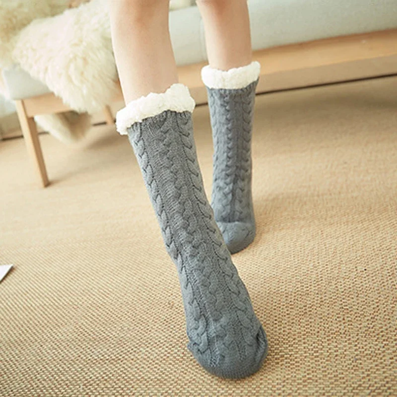 Image de Chaussettes Thermiques Pelucheuses pour Femme - Confort Hivernal