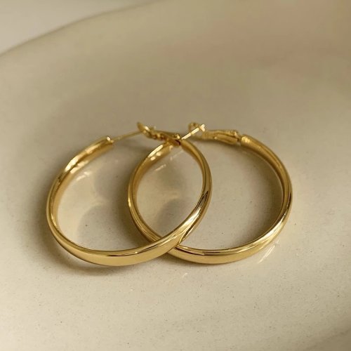 Image of Stylish Large Geometric Flat Hoop Earrings for Women – Bold Circle Design Punk OL Fashion Trendy Statement Jewelry