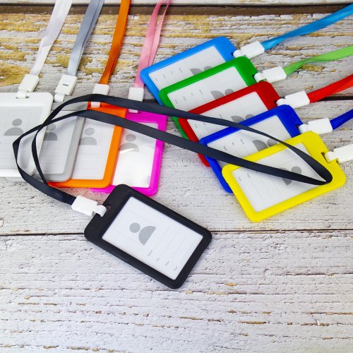 Afbeelding van Kleurrijke ID-kaarthouder met Lanyard – Transparante Badgehouder voor Naam en Identificatie, Ideaal voor Kantoor, School en Evenementen