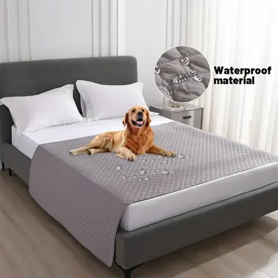 Image de Housse Anti-Fuite & Antidérapante pour Chiens et Chats
