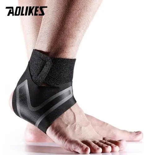 Image de Attelle de Cheville Réglable - Soutien Sportif & Prévention des Blessures