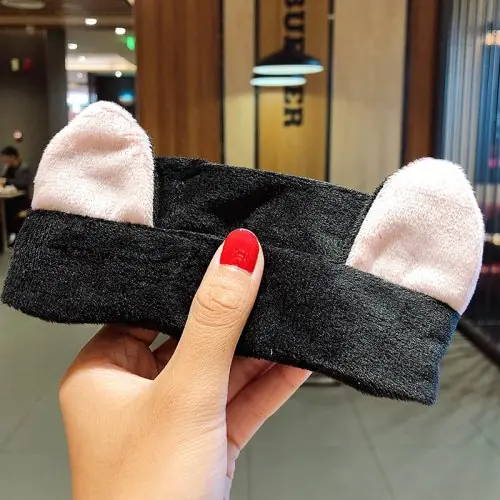 Image de Turban Doux avec Oreilles d'Animaux - Accessoire de Cheveux Tendance