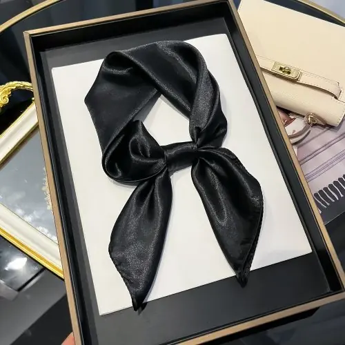 Image de Foulard Soie Pashmina Élégant 60 cm - Hijab & Châle