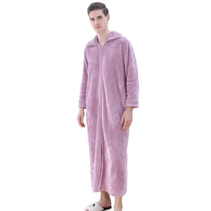 Image de Peignoir Thermique Ultra Long - Confort Hivernal pour Toute la Famille