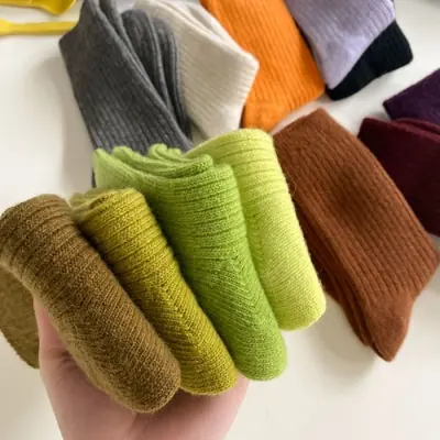 Image de Chaussettes Longues Femme Coton Uni - Style Coréen & Japonais