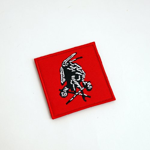 Zdjęcie Czerwona naszywka haftowana TSNK – odznaka taktyczna DEVGRU NSW DG SEAL Red Team, opaska na ramię dla specjalistów i entuzjastów wojskowych
