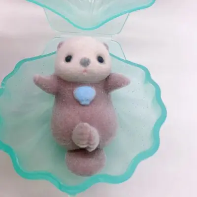 Image de Loutre Kawaii en Capsule Gashapon - Jouet Mignon pour Enfants