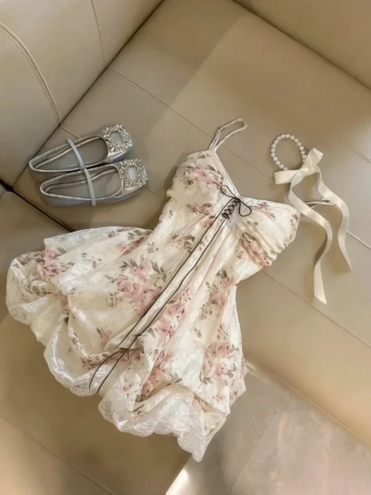 823 Beige