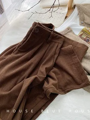 Image de Pantalon Velours Côtelé Taille Haute - Style Vintage