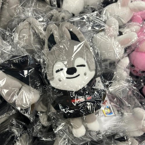 Immagine di 69 stili Skzoo Portachiavi Peluche Kawaii Skzoo Portachiavi Stay Peluche Cartoon Peluche Bambola Kawaii Giocattoli Arredamento della camera Regalo per bambini