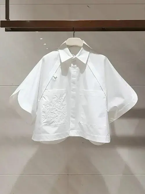 Image de Blouse Été Femme - Brodée, Manches Chauve-Souris, Col Rabat