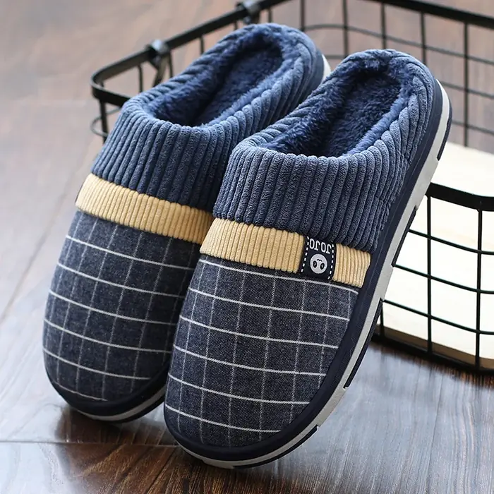 Image de Chaussures de maison chaudes pour hommes - Hiver douillet