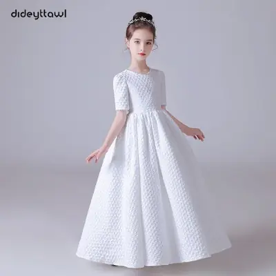 Image de Robe de Demoiselle d'Honneur Junior Blanche à Fleurs
