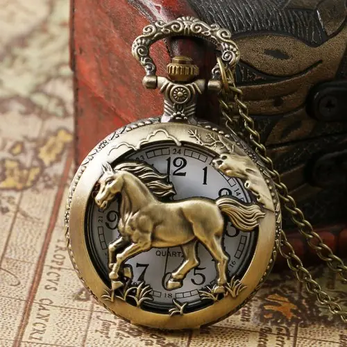 Image de Montre de Poche Vintage Cheval - Élégance Rétro pour Hommes