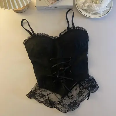 Image de Chemisier Sexy en Dentelle - Style Corset pour Femme