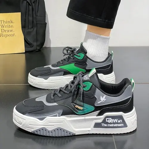Image de Chaussures de Sport Homme Cuir - Tendance Automne 2024