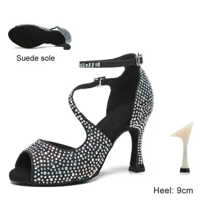 Image de Chaussures de Danse Latine Élégantes avec Strass