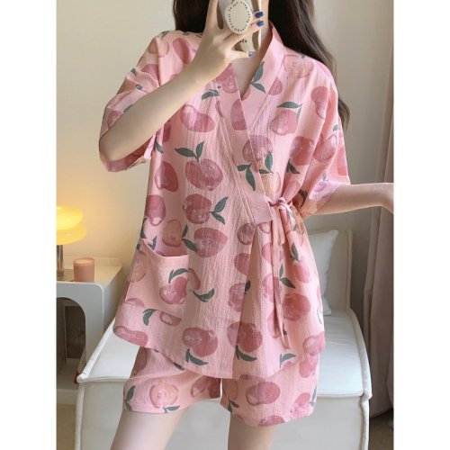 Bild von Bequeme Damen Nachtwäsche Set mit Kimono-Style Pyjama, Kurzarm Oberteil und Shorts im Pfirsich-Druck – Ideal für Studenten und Lounge-Alltag