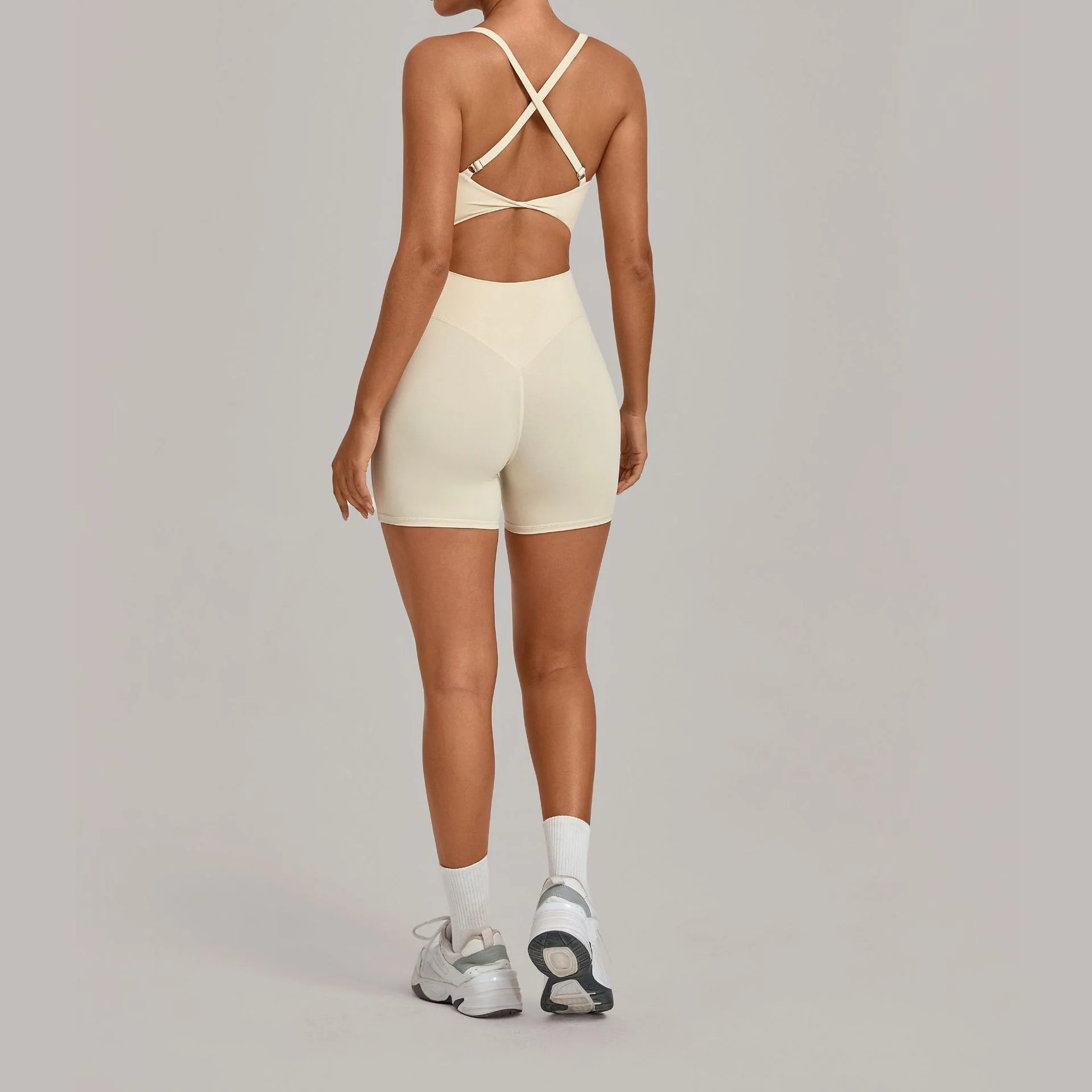 Beige 2