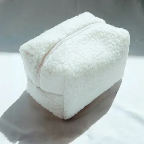 Ciemnoszary