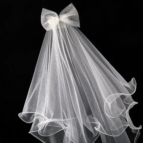 Image de Voile de Communion pour Filles avec Peigne - Court à 2 Niveaux