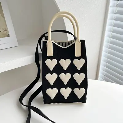 Image de Sac Coeur Tricoté Mini - Tendance Coréenne