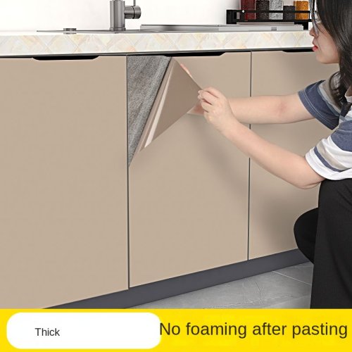 Afbeelding van Waterdichte en Oliebestendige Zelfklevende Vinyl Behangfolie voor Keukenkasten, Meubels en Interieur – Verstevigd PVC Contactpapier voor Tafel, Deur en Muur