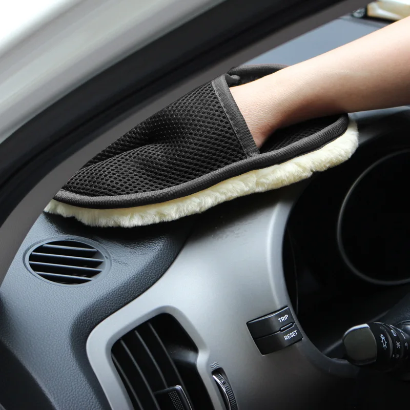 Image of Organic Cotton Plush Car Cleaning Gloves with Natural Wax-Infused Microfiber for Deep Polishing and Streak-Free Shine