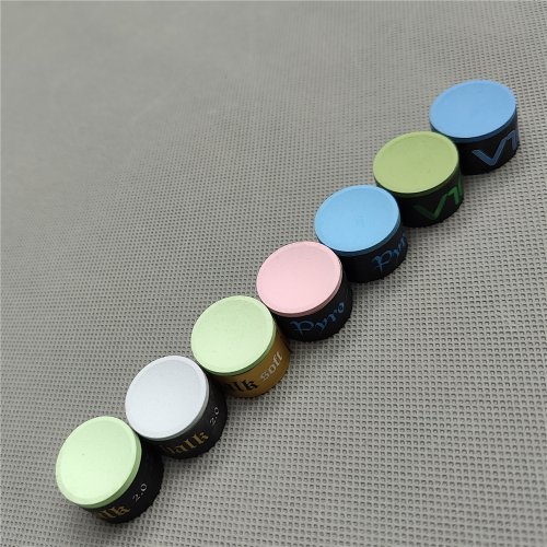 Afbeelding van Professionele Snooker- en Poolkrijt Set – Roze, Blauw en Groen Krijt voor Optimaal Spel, Zacht en Duurzaam voor Billard en Snooker