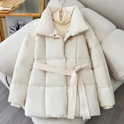 Image de Parka Hiver Femme Chaude et Élégante