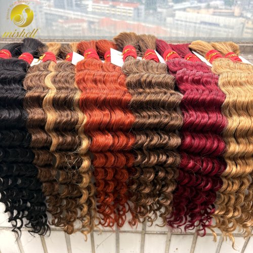 Immagine di Estensioni Capelli Umani Ricci Sfusi Colorati a Onde Profonde per Trecce Boho – 100% Capelli Naturali, 50g per Pacco