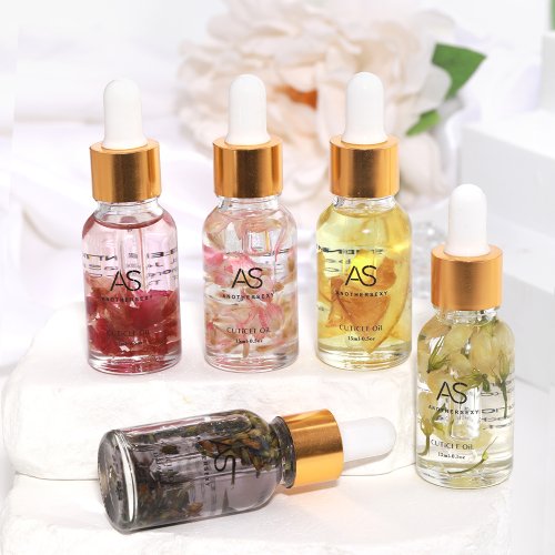 Afbeelding van Natuurlijke Nagelverzorgingsolie met Gedroogde Bloemen – 15ml Voedende & Herstellende Olie voor Gevoelige Cuticula en Beschadigde Nagels