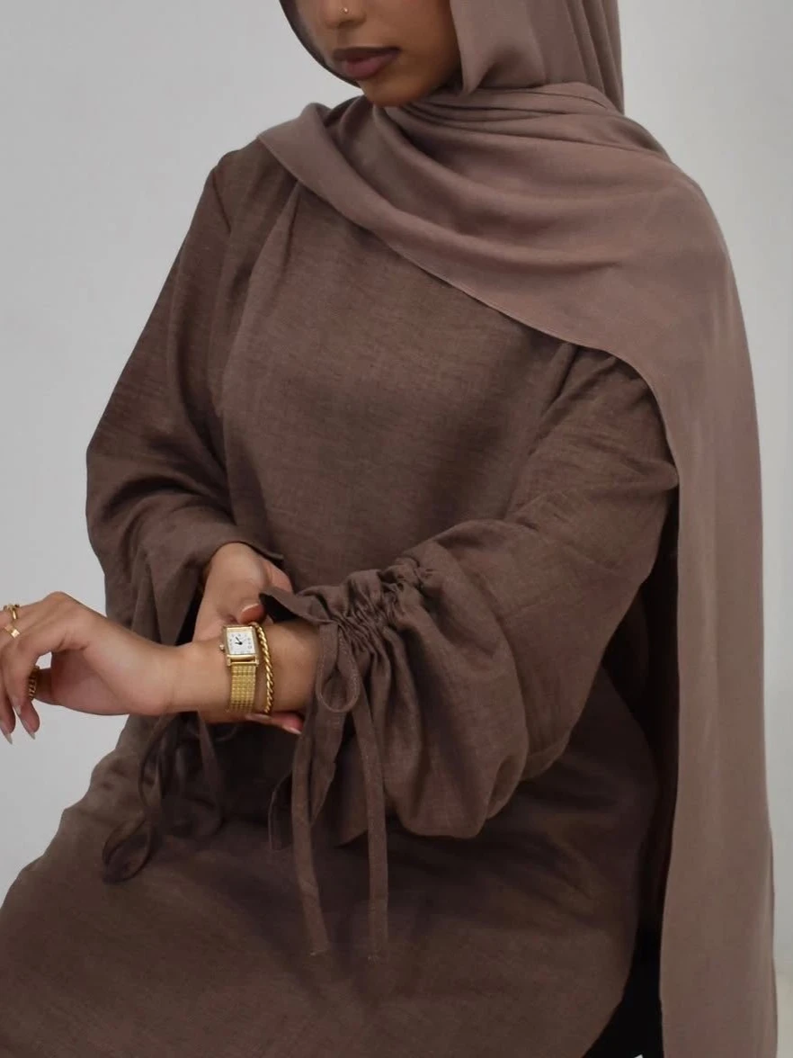 Afbeelding van Elegante Islamitische Jurk voor Vrouwen – Abaya & Kaftan 2025