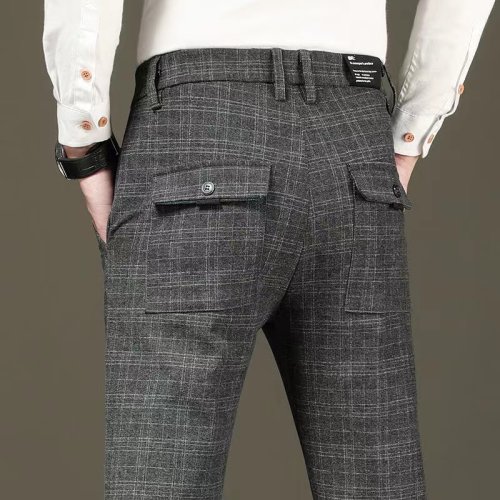 Imagen de Pantalones Largos Rectos para Hombre - Estilo Casual Moderno con Estampado a Cuadros y Rayas en Negro y Gris, Calidad Premium para Todas las Estaciones