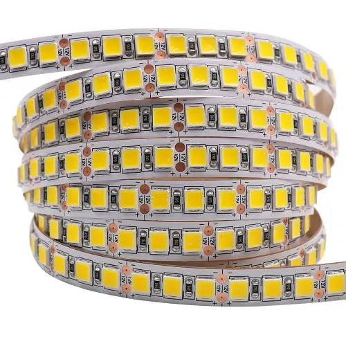 Image de Bande LED RGB 5M - Éclairage Déco Intérieur & Extérieur