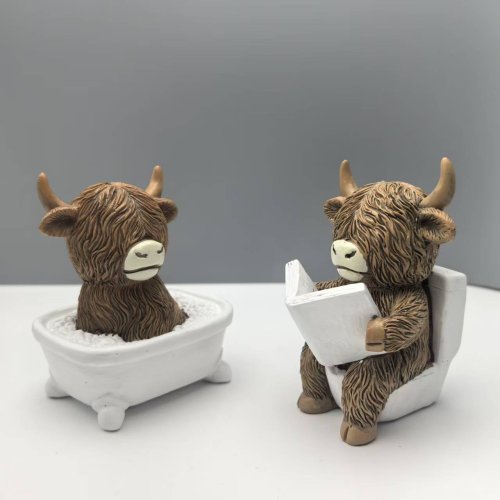 Image of Adorable Scottish Highland Cow Resin Figurine – Whimsical Bathing and Reading Cow Statue for Desk, Home, Bathroom, or Office Decor – Perfect Holiday Gift