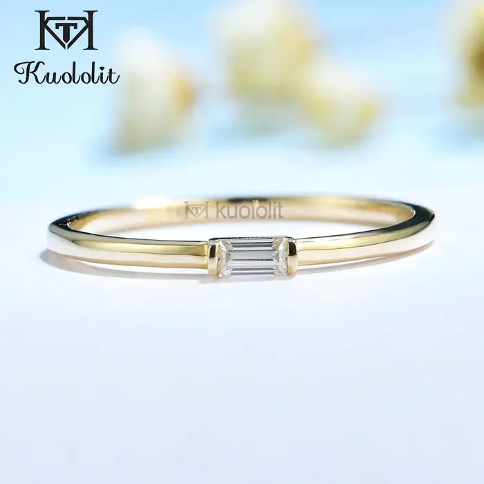 Image de Bague Moissanite Or Jaune - Élégance & Luxe