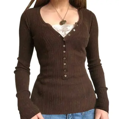 Image de Pull Tricoté Dentelle Patchwork Gothique Y2K