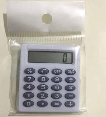 Imagen de Mini Calculadora Cuadrada Color Caramelo - Diseño Creativo y Práctico