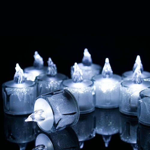 Immagine di Candele LED Senza Fiamma Bianco Caldo - Set da 96 Pezzi per Decorazioni Natalizie, Halloween e Atmosfere Accoglienti