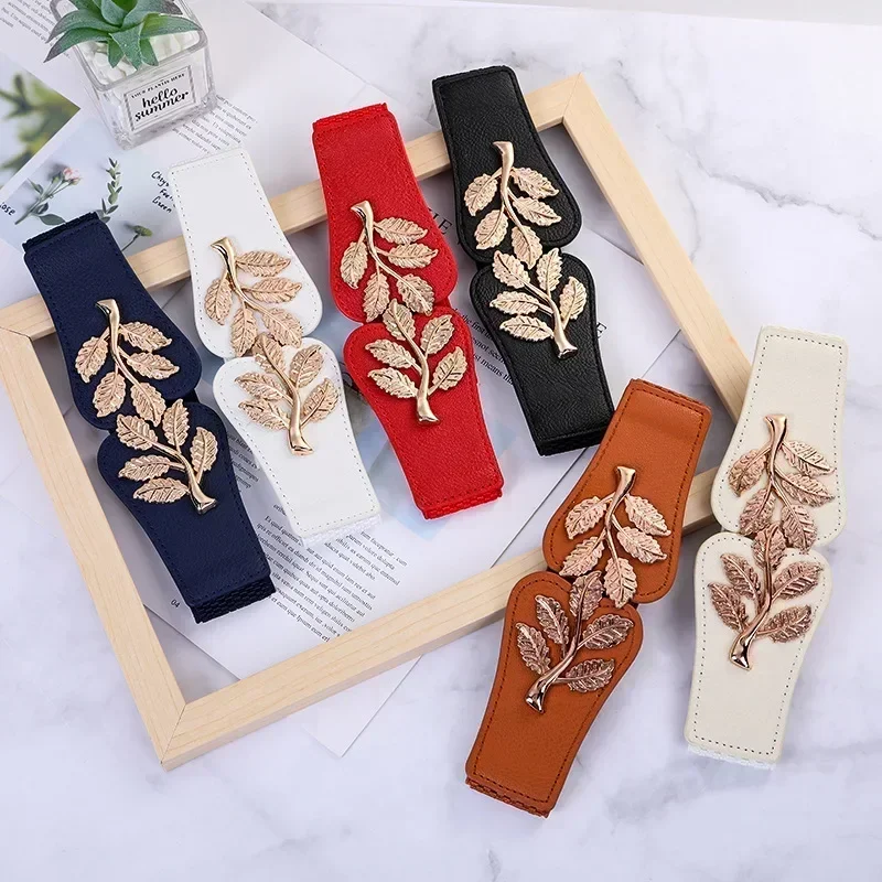 Afbeelding van Mode Dames Versierd Elastische Gesp Brede Gordel Casual Jurk Riem Rood Wit Zwart Luxe Merk Designer Riemen Voor Vrouwen