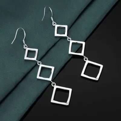 Image de Boucles d'oreilles élégantes en argent 925