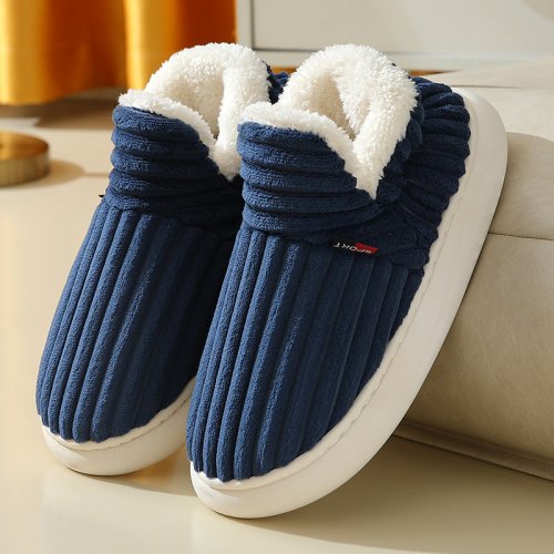 Image of Cozy Winter Fur Men's Slippers – Plush Ankle Boots for Indoor and Outdoor Wear, Non-Slip Flat Shoes with Fuzzy Lining for Ultimate Comfort