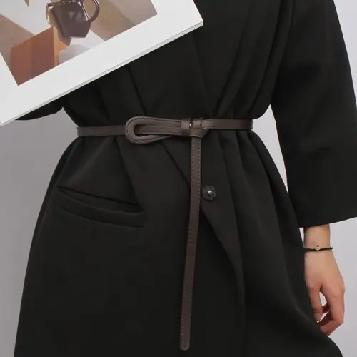 Image de Ceinture Punk Double Fine en Cuir Noir & Blanc