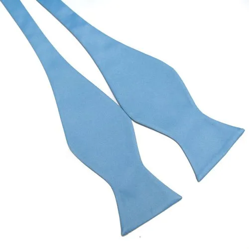 Hell blau