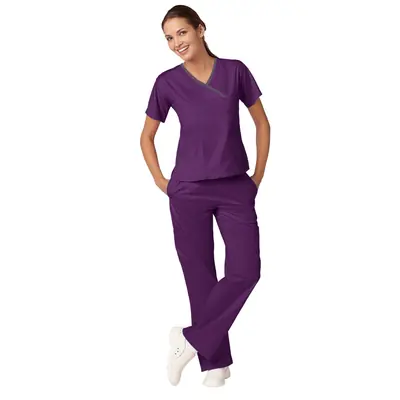 Image de Uniforme Médical Femme - Tenue de Travail Hospitalière