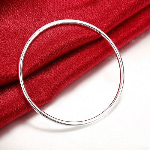 Imagen de Brazalete de Plata de Ley 925 para Mujer con Diseño Minimalista de Un Solo Bucle, Diámetro de 6.5 cm – Joyería Elegante para Bodas y Ocasiones Especiales